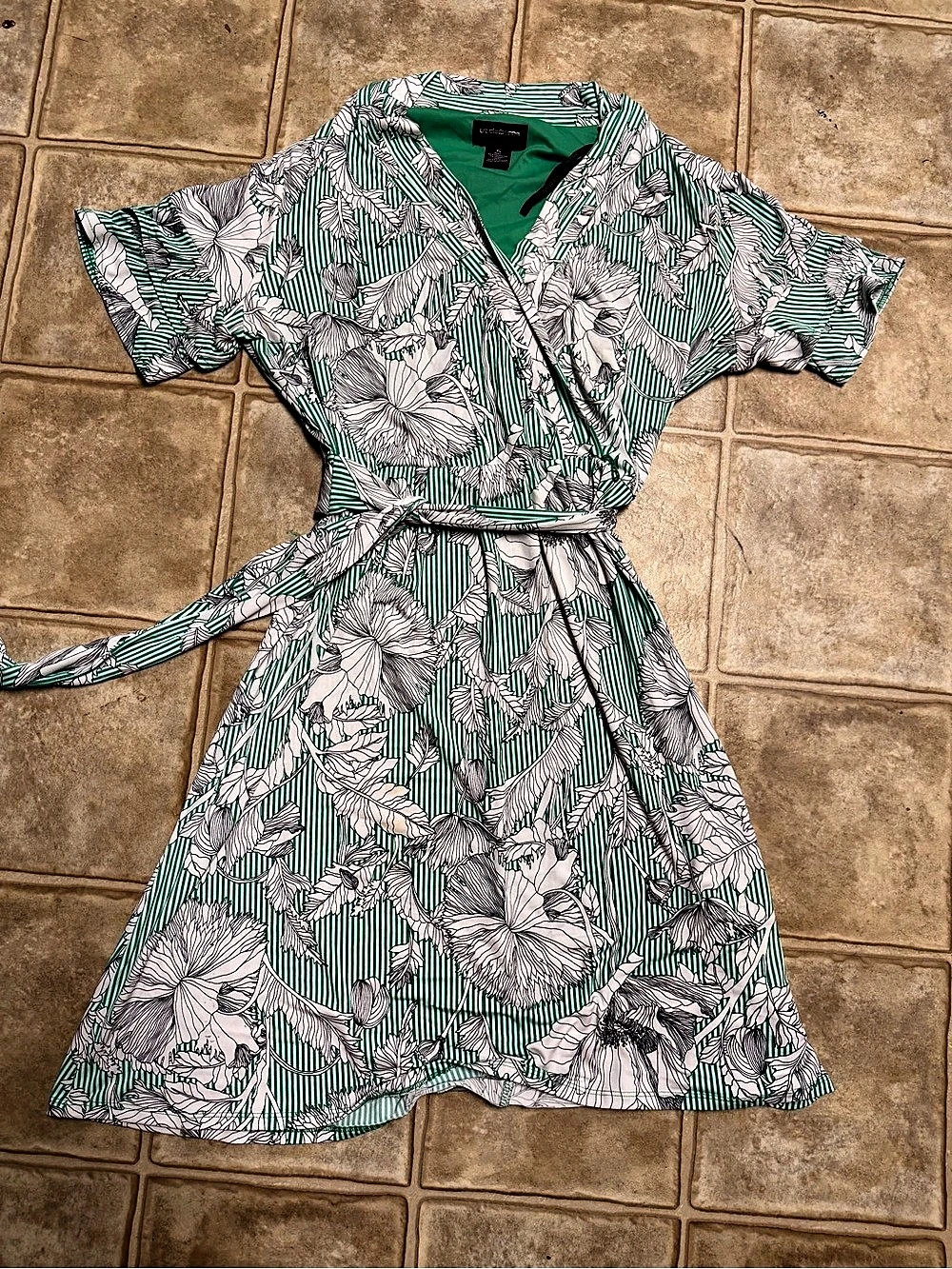 Liz Claiborne Career Green and White Floral Wrap-Style Midi Dress & White Floral